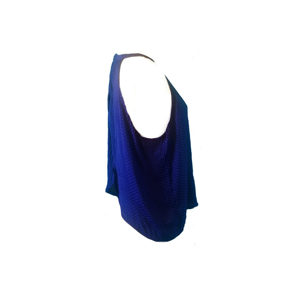Button Back Halter Top - Picture 3 of 7